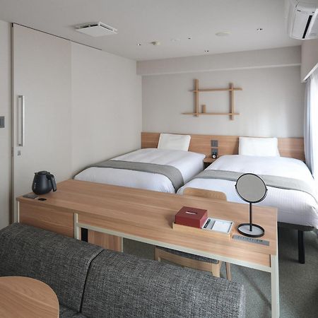 Vessel Inn Asakusa Tsukuba Express Tokyo prefektur Exteriör bild