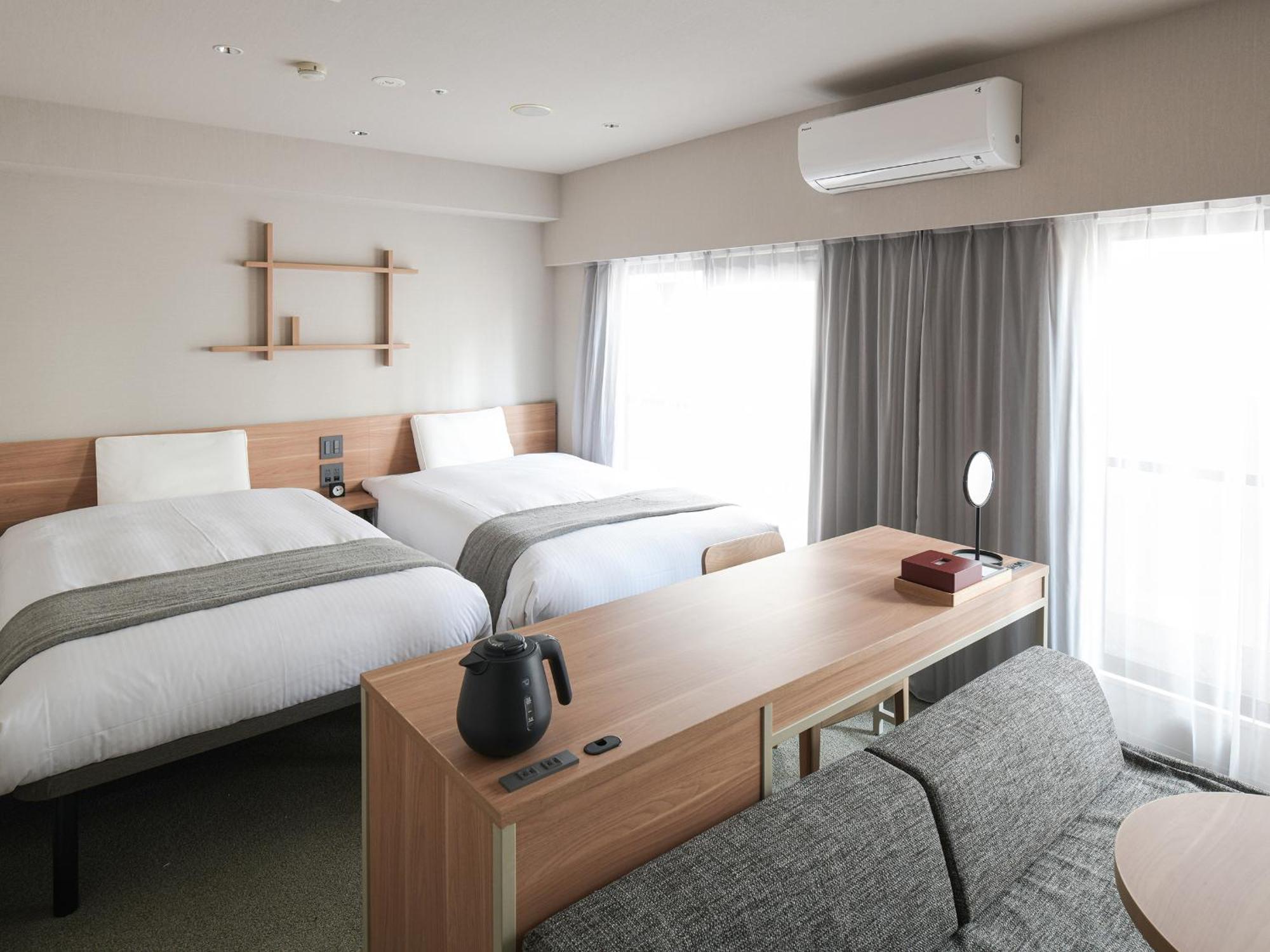 Vessel Inn Asakusa Tsukuba Express Tokyo prefektur Exteriör bild